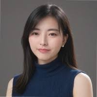 Sandy Mao's Instagram, Twitter & Facebook