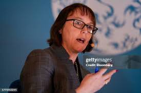 145 Sharon Banks Stock Photos, High-Res Pictures, and Images