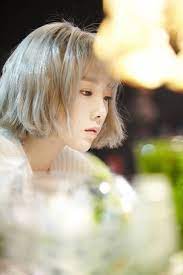 Snsd Taeyeon Girlsgeneration Kpop Fashion Girls Taeyeon Short Hair Taeyeon Rain Snsd Taeyeon
