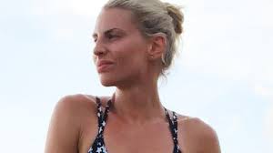 Tiffany Hall praised for sharing 'real' bikini body photo