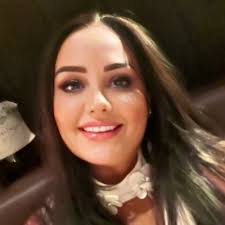 lisa nock (@bluerubyhair)