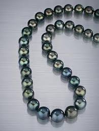 South sea pearls are considered the most valuable. Pearl Quality Factors