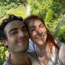 Vicki Hillyard's Instagram, Twitter & Facebook