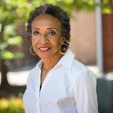 Laura Keith's Instagram, Twitter & Facebook