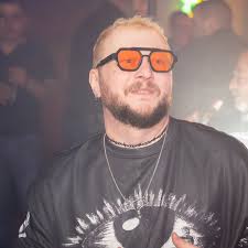 title 54 Jahre Tanzclub P67 📽 Kurzer Rückblick 1967 wurde unser Tanzclub  von Peter Resch in Groß-Umstadt eröffnet & ist seitdem immer noch offiziell  in Erstbesitz & somit eine der ältesten Diskotheken