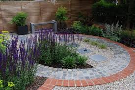 No rural english garden is complete without a garden path. Front Garden West London Garden Design
