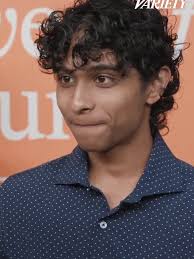 Aryan Simhadri Meeting Jeremy Allen White: A Star-Struck Moment