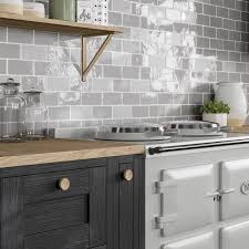 Assemble scrap wood planks into a lantern box and base, attach the box to the base, and top with brad nails and wood glue. Nasia Notta Nasiamr Profile Pinterest