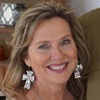 Lesa Lynch's Instagram, Twitter & Facebook