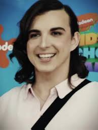 Karl Talks about Chris