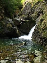 Potrivit unui studiu al în antarctica, unde climatul este extrem de uscat, probabilitatea de apariție a eroziunii este aproape inexistentă. Cascada Iadolina Stana De Vale Muntii Apuseni Informatii Si Galerie Imagini Hoteluri In Apropiere