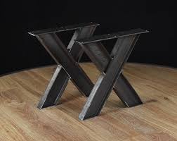 X Forme Metal Table Industrielle Pieds De Table En Fer Forge Etsy Table Industrielle Table Basse Acier Pieds De Table