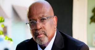 Christopher Darden, Known for O.J. Simpson Prosecution, Enters Race for Los  Angeles County Superior Court