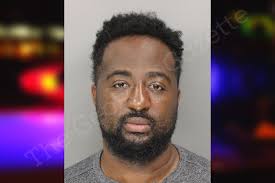 Devonta Mckinney's Instagram, Twitter & Facebook