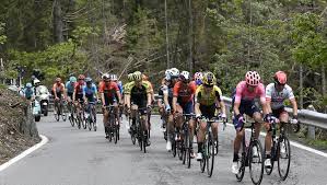 This is the 2021 giro d'italia live dashboard with access to everything you should need from just one page with daily updates featuring stage previews, live video, results, reports, big photos and video highlights. Brusilna Sredstva Kalcek Opica Giro De Italia En Vivo M Style Aroma Com