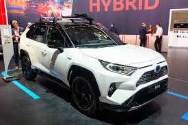 But do its interior and cargo space measure up, too?shop for the new 2020 hyundai. You Need To Consider The Hyundai Kona Ev Instead Of The Rav4 Hybrid