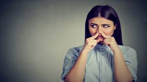 Longer periods means the blood becomes oxidized and thus causes sometimes women also experience brown smelly discharge between periods, known as spotting. Smelly Brown Discharge After Period