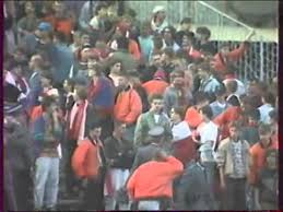 To jest zwiastun meczu polska przeciwko anglia w dniu 29 maj 1993 w rozgrywce eliminacje do mistrzostw świata europa. Polska Vs Anglia Hooligan S 1993 Youtube