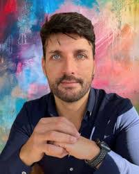 David Bello's Instagram, Twitter & Facebook