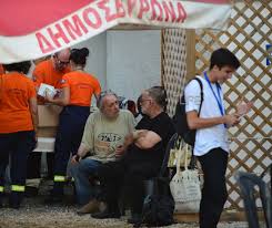 Τα δεκαρια νο 1 ( σοφια βοσσου. 8anos Mikroytsikos H Syzygos Toy Kai O Gios Toy Sth Megalh Synaylia Sto Byrwna Pics