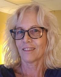 Cristina Benedetto's Instagram, Twitter & Facebook