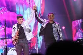 Rabu, 13 november 2019 11:22. Giring Serahkan Mic Nidji Pada Vokalis Baru Di Love Festival Vol 3