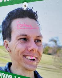 I found my first grafittied sign. Looks like spelling isn't this guys fortay