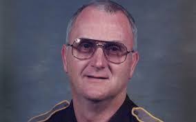 Tami Holt's Instagram, Twitter & Facebook