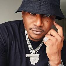 Maria deLarosa (@trini_essence)