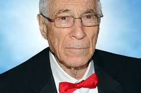 Walter Weiner, Who Led Safra's Republic Bank, Dies at 85