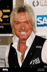 Leighton Phillips's Instagram, Twitter & Facebook