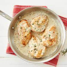 Skillet Rosemary Dijon Chicken In Creamy Yoghurt Sauce Mountain High Yogurt Recipe Yoghurt Healthy Yogurt Yogurt Chicken