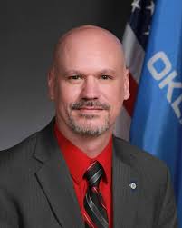 Bill would allow public schools to hire chaplains