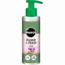 Improve your garden soil with recommendations that benefit your vegetables, herbs, and flowers. Plant Food Fertilisers Vegetable Seeds Wilko Com