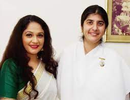 Viral bhayani) read more read less Gracy Singh At A Spiritual Talk By Brahma Kumari Sister Shivani On Inner Peace Inner Power At Bhaidas Hall Gracy Singh Celebs Singh