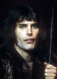 Resultado De Imagem Para Long Hair Freddie Mercury Freddie Mercury Long Hair Styles Freddie Mercury Young