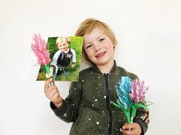 Cadeau tips, knutsel ideeën, de liefste gedichtjes, ontbijt ideetjes, noem maar op! Voor Moederdag Knutselen Maak Een Persoonlijke Foto Bloem