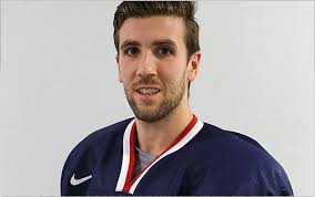 Der amerikanische Verteidiger Ryan Gunderson bereichert neu die National  League. Der Offensivverteidiger soll beim HC Fribourg-Gottéron hinten Tore  verteidigen und sie vorne dafür vorbereiten.