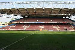 From voie 1 outside the station. Stade Du Pays De Charleroi Wikipedia