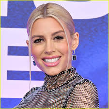 Jason Oppenheim's Girlfriend Marie-Lou Nurk Shares Which 4 'Selling Sunset'  Stars She 'Loves' & the 4 That Are Simply 'Okay'