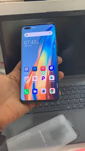 Phantom x smartphone available in frost sliver. 5chdd5f3e Gk0m