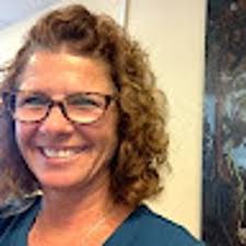 Jerilyn Hoffman's Instagram, Twitter & Facebook