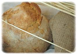 Nei tempi antichi il pane era confezionato dalle donne e variava per qualità e per forma a seconda delle regioni, dei singoli paesi e delle diverse classi sociali. Pane Di Sardegna Tutti I Tipi Di Pane Sardo Le Vie Del Gusto Piatti Tipici Sardi Enogastronomia Ricette Tipiche Sarde E Itinerari Enogastronomici La Storia Di Una