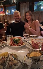 We would like to show you a description here but the site won't allow us. Who Is Amelia Hamlin Scott Disick S New Girlfriend