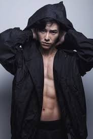 This is perfect for any actress to look attractive. 7 Lawrence Wong Ideas Lawrence Asian Men Leather Jacket Street Style