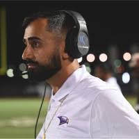 Moein Afshar's Instagram, Twitter & Facebook