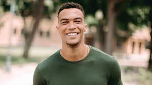 Clare crawley blew up the bachelorette by getting engaged to dale moss only three weeks into the according to body language expert patti wood, clare and dale are telling the truth—and giving. Who Is Dale Moss Bachelorette 2020 Winner From Clare S Season Stylecaster