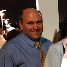 Kelly Mcintire's Instagram, Twitter & Facebook