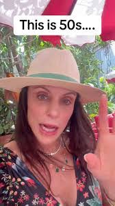 Georgette Simmons's Instagram, Twitter & Facebook