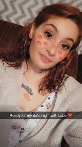 Tabby Lee's Instagram, Twitter & Facebook